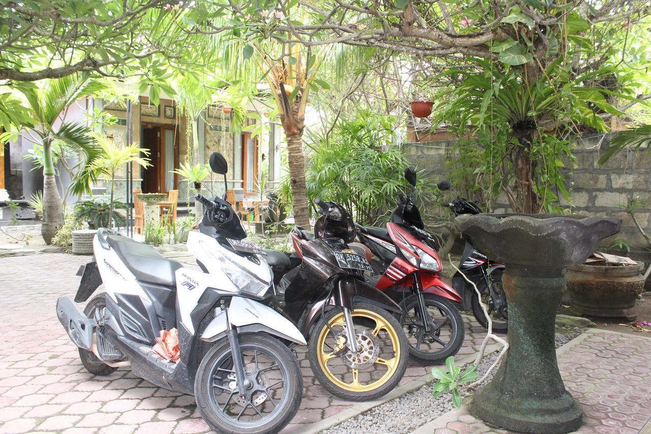 Green Palm Homestay BALI Extérieur photo