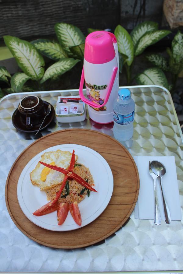 Green Palm Homestay BALI Extérieur photo