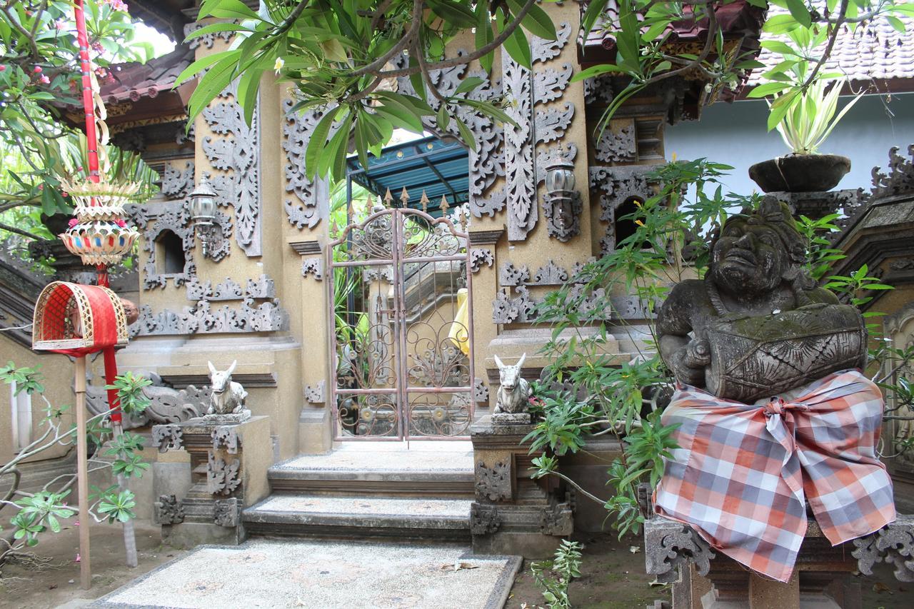 Green Palm Homestay BALI Extérieur photo